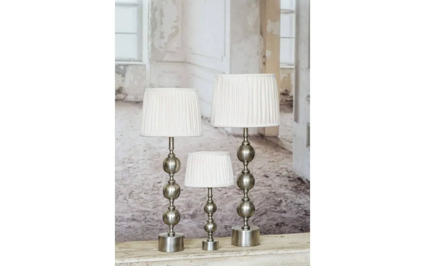 Charlotta Lampfot 66cm Silver