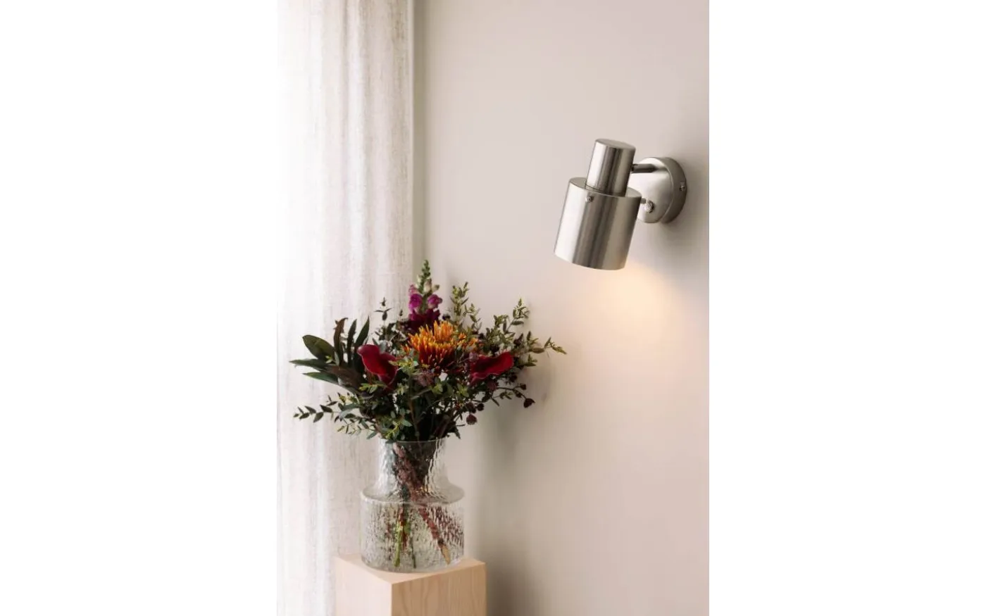 Clark 1 Vägglampa Borstad Stål