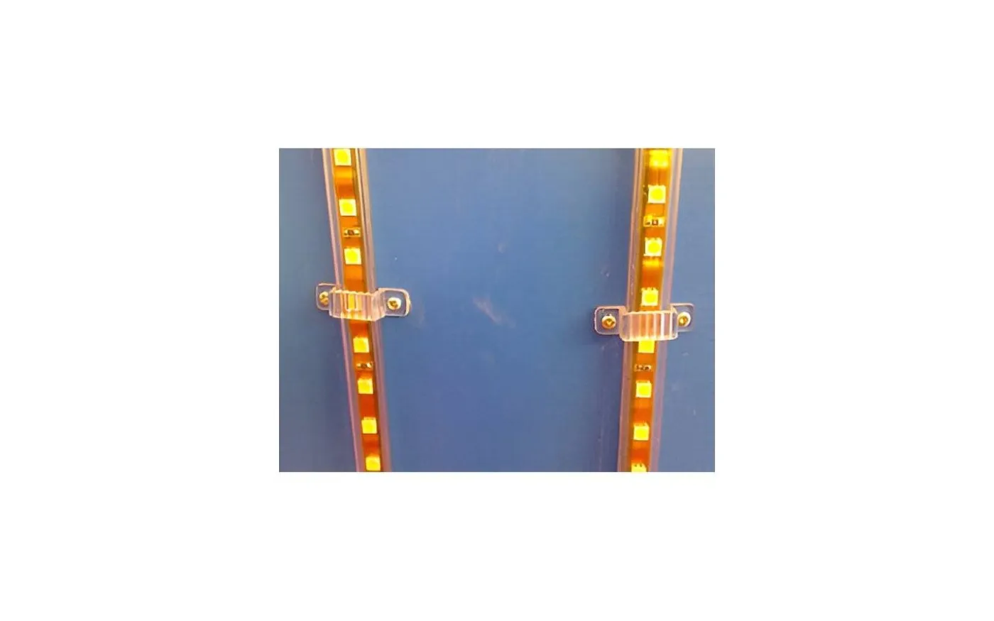 Clips till 2,5W, 6W och 8W Ledstripes 6st
