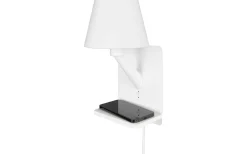 Comfort Vägglampa E14 mattvit med laddningsstation