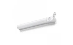Florio Vägglampa + Uttag Vit 49cm LED 8W IP44 3000K