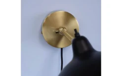 Futura Vägglampa Svart/Mässing