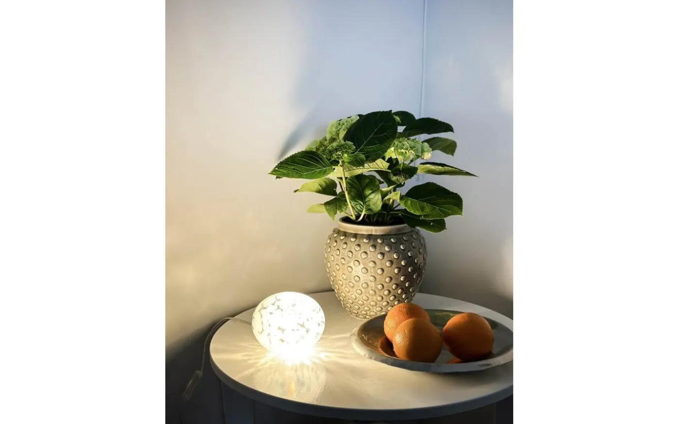 Globus Bordslampa 13cm Vit Prickig