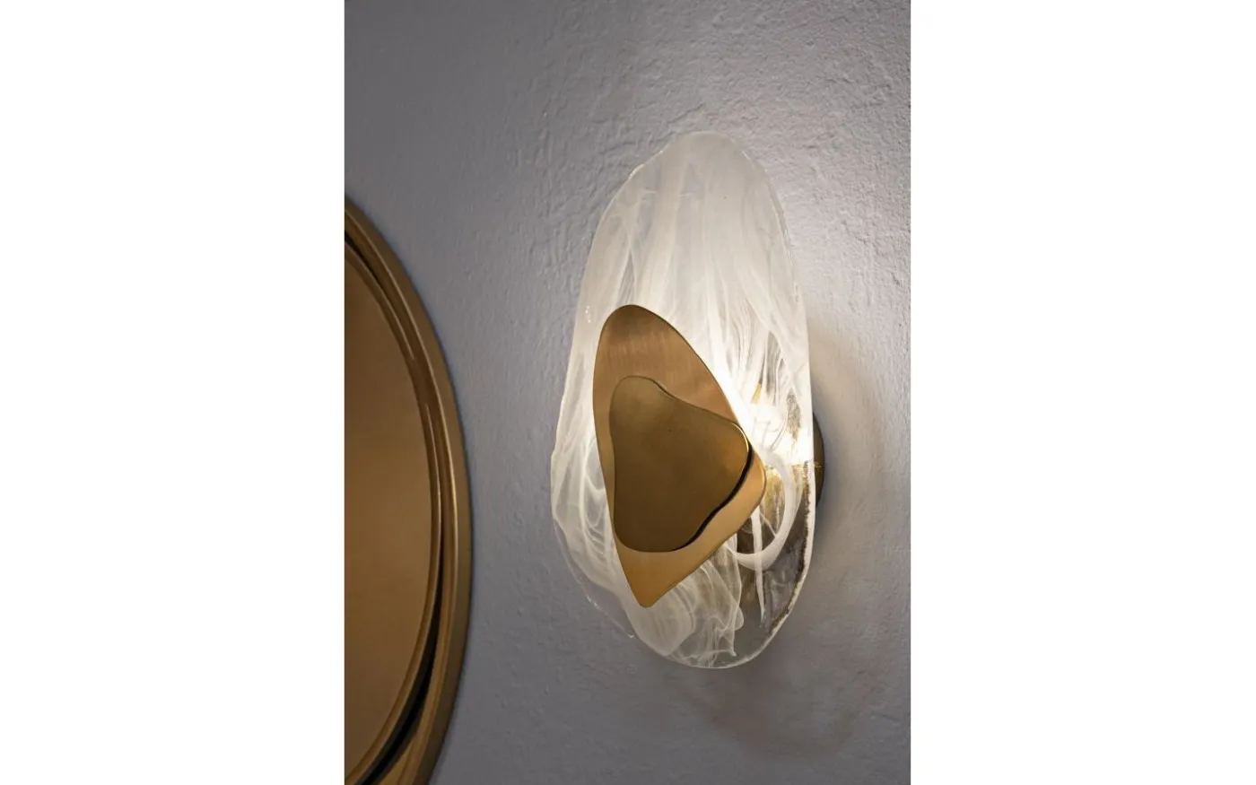 Ocean Vägglampa 31cm Guld