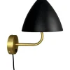 Oulu Vägglampa Svart/Mässing