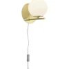 Pure Vägglampa E14 matt mässing