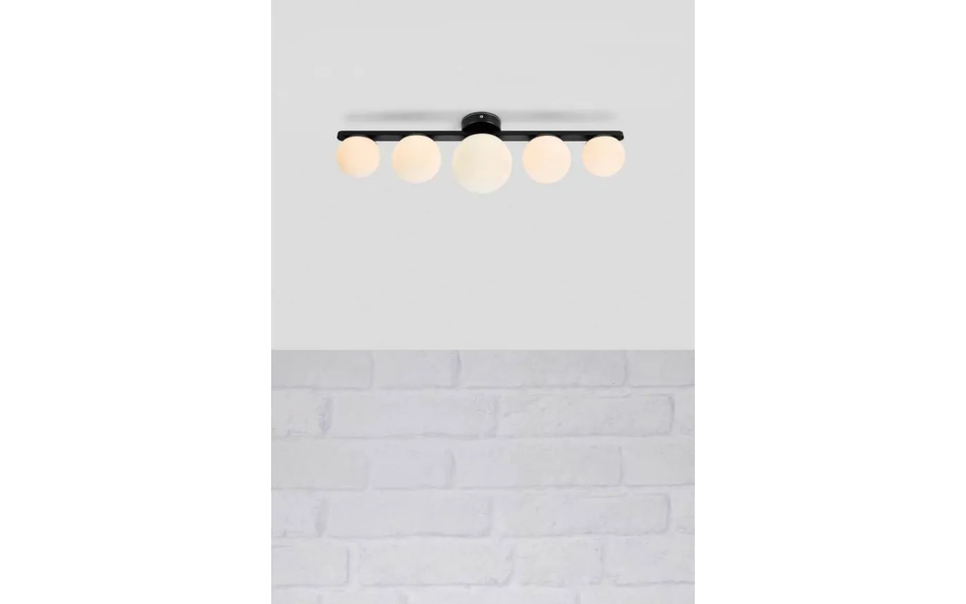 Puro Vägglampa/Taklampa Svart