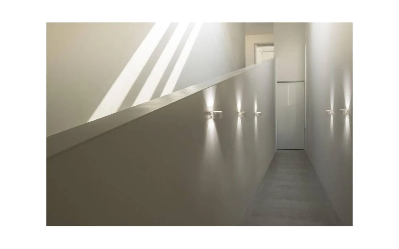 Reem Vägglampa LED