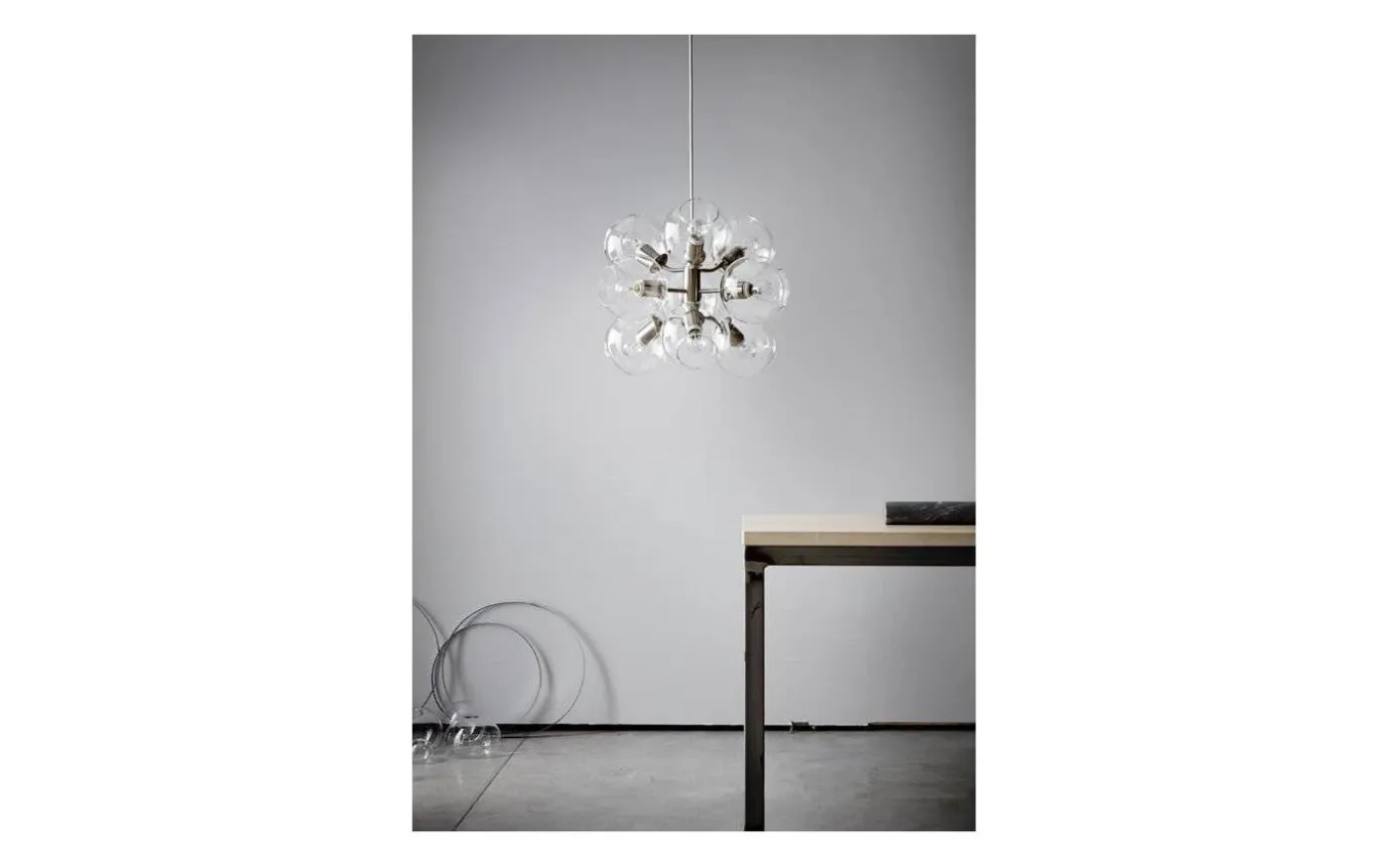 Tage Taklampa Nickel med Klarglas