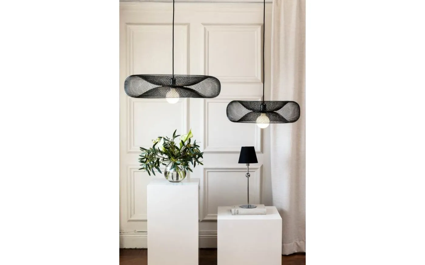 Torus Taklampa 65cm Svart
